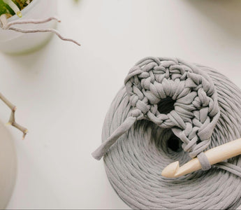 How To Make a Magic Ring in Crochet