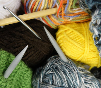Knitting vs. Crochet