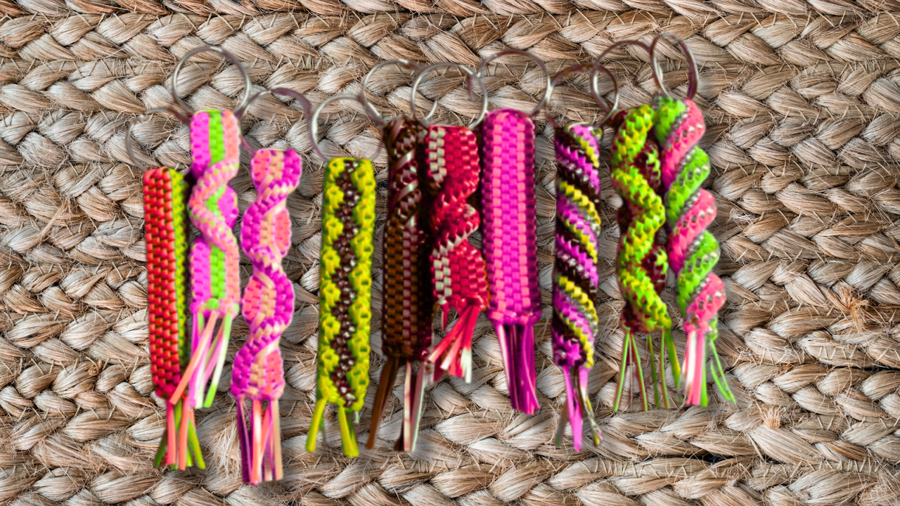 Trending Plastic String Keychain Patterns for Craft Lovers – Caydo