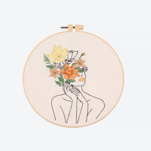 Embroidery Kit - Lady - Caydo